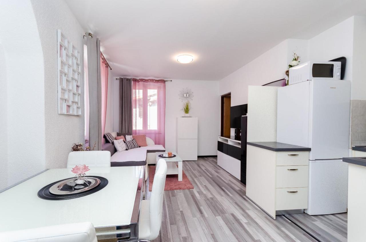 Apartment Mare Vrsar Exterior foto